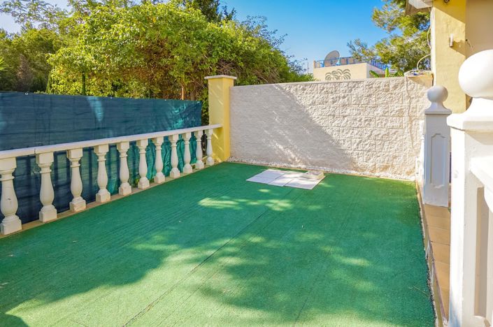 Image No.17-2 Bed Villa / Detached for sale