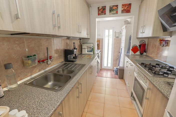 Image No.4-2 Bed Villa / Detached for sale