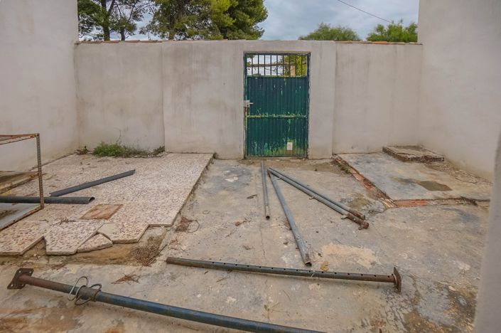 Image No.26-3 Bed Property for sale