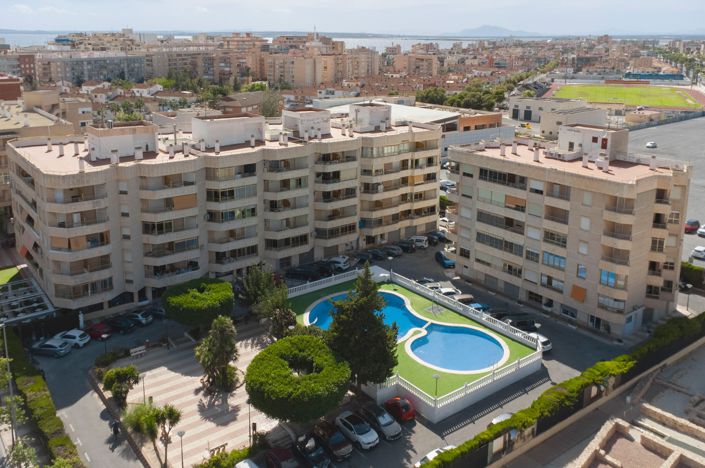 Image No.1-2 Bed Apartment for sale