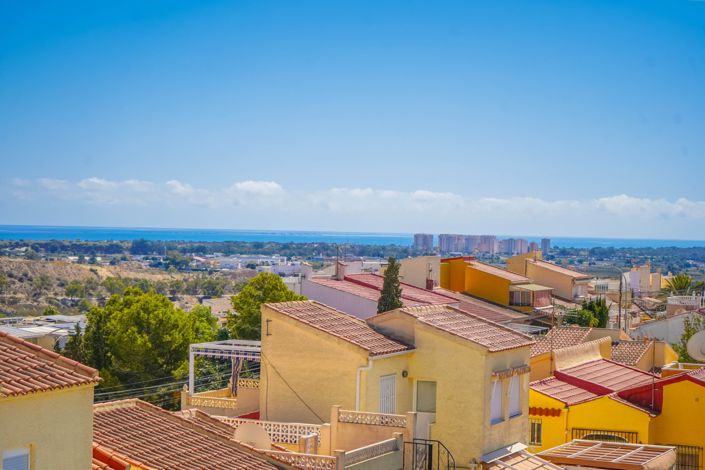 Image No.15-3 Bed Villa / Detached for sale