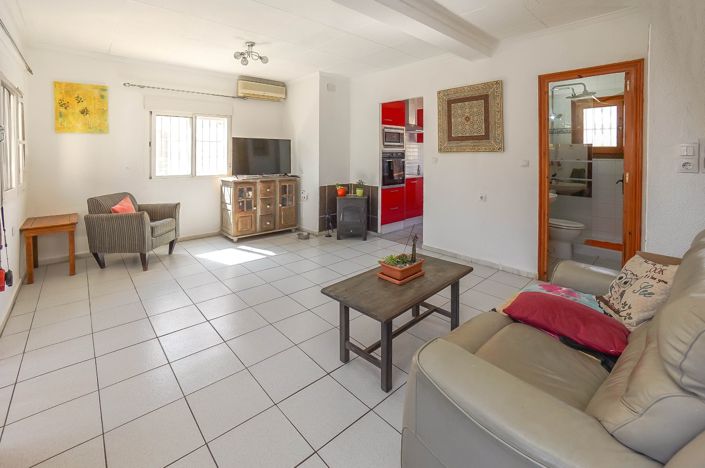 Image No.28-3 Bed Villa / Detached for sale