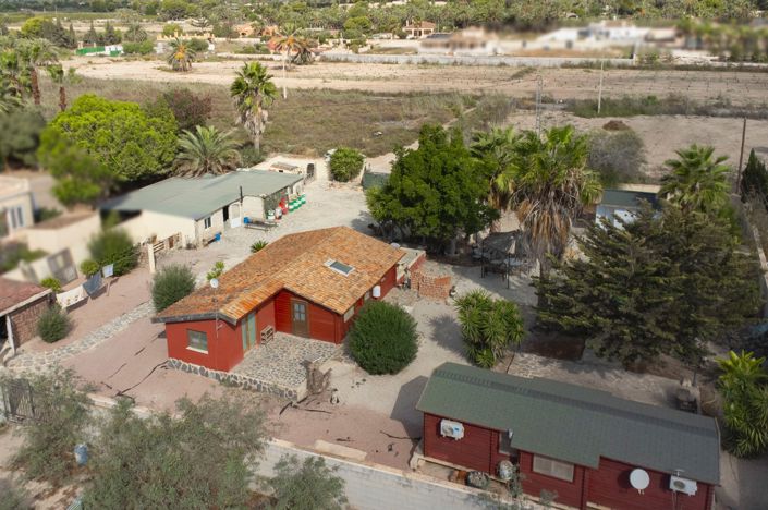 Image No.17-3 Bed Property for sale