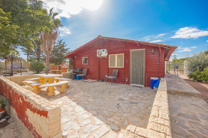 Image No.34-3 Bed Property for sale