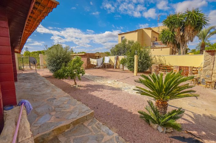 Image No.36-3 Bed Property for sale