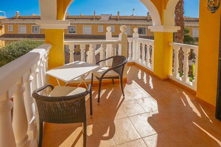 Image No.16-2 Bed Villa / Detached for sale