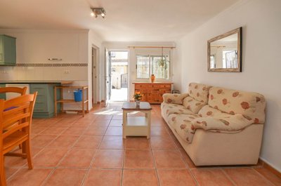 o1j6a85pnd1dp717p71lc1ljl1ceb3v