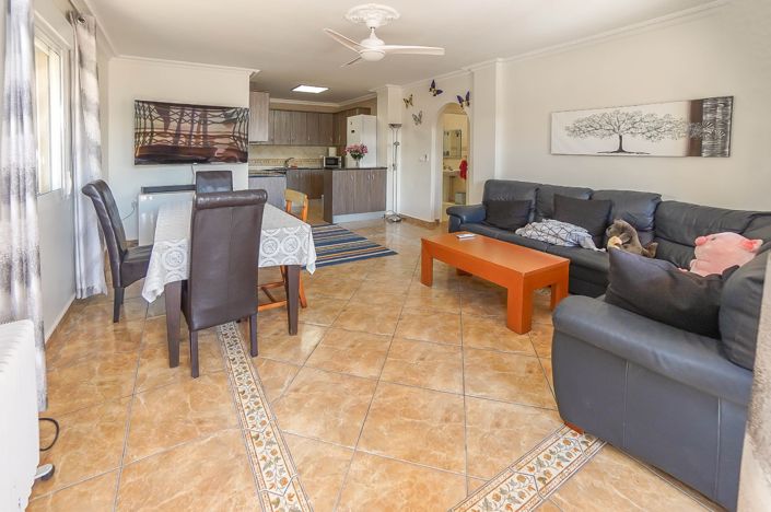 Image No.43-8 Bed Villa / Detached for sale