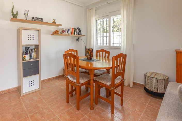 Image No.15-3 Bed Villa / Detached for sale