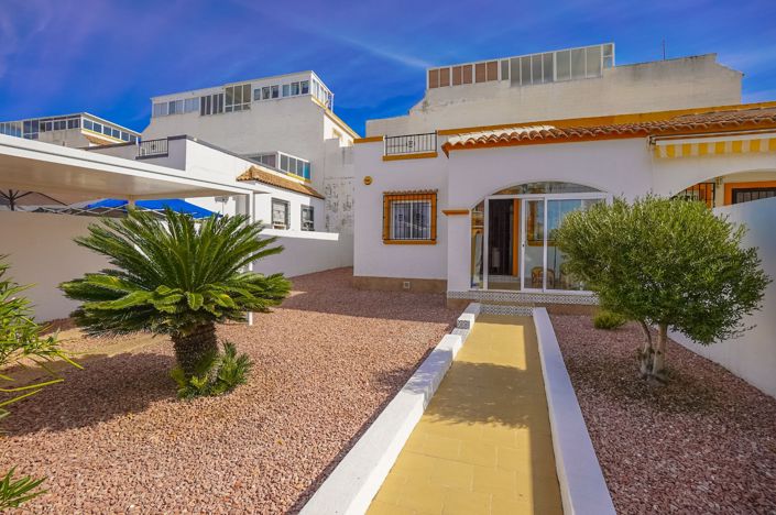 Image No.2-3 Bed Quad for sale