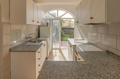 o1j8sqbkfv120e1799vmb1dk17vh28