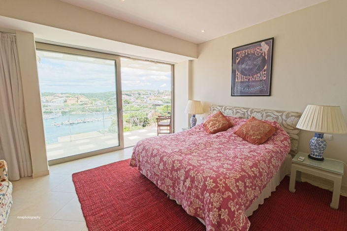 Image No.13-4 Bed Property for sale