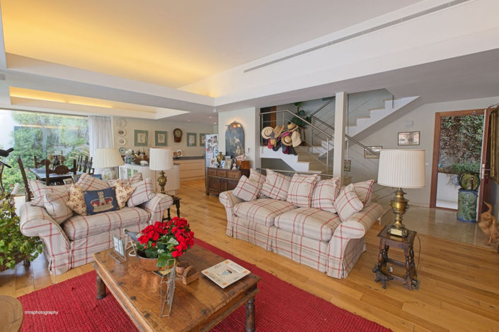 Image No.7-4 Bed Property for sale