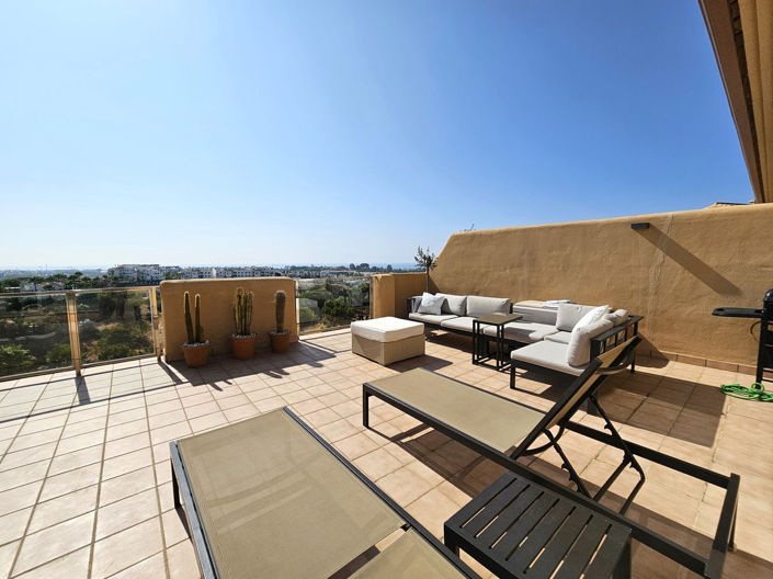 Image No.8-2 Bed Property for sale