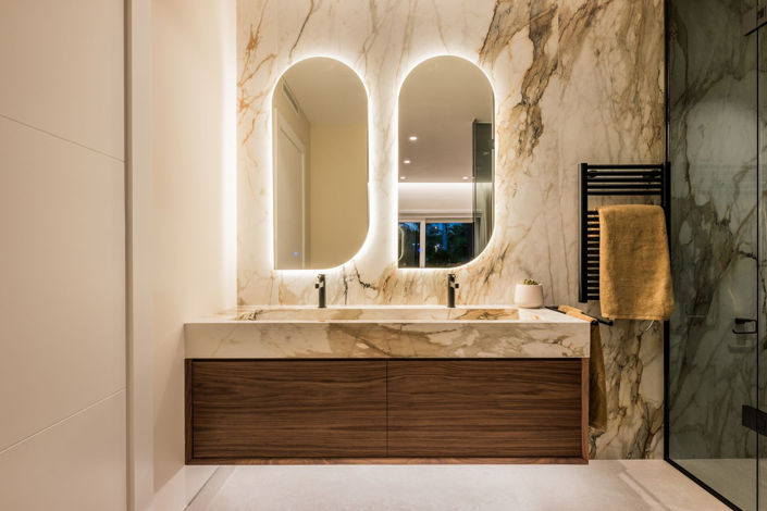 Image No.30-3 Bed Property for sale