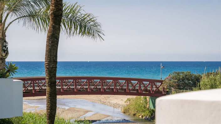 Image No.1-3 Bed Property for sale