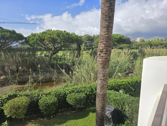 Image No.36-3 Bed Property for sale