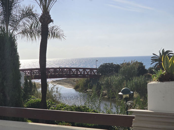 Image No.16-3 Bed Property for sale