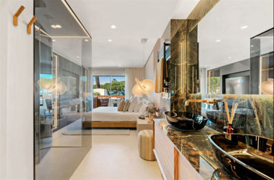 7-aa4cc561180b369757c0bb4af9886cd3