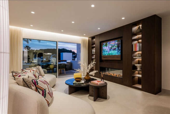 Image No.3-3 Bed Property for sale