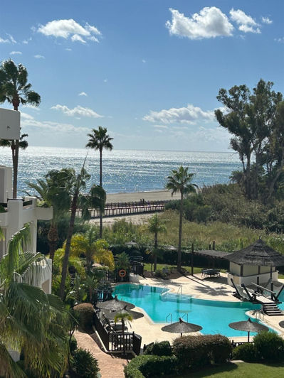 Image No.2-3 Bed Property for sale