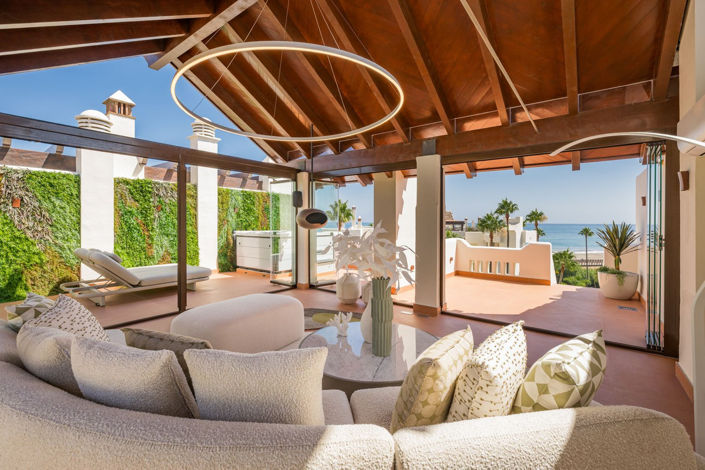 Image No.3-3 Bed Property for sale