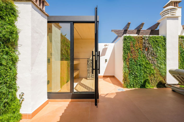 Image No.31-3 Bed Property for sale