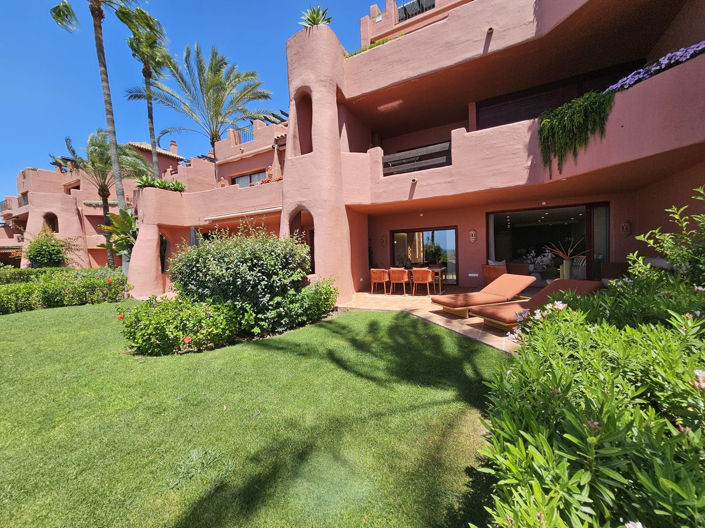 Image No.35-3 Bed Property for sale