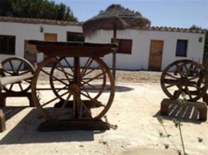 Image No.11-6 Bed Property for sale