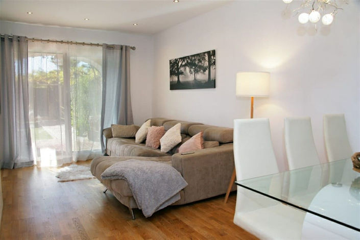 Image No.7-2 Bed Property for sale