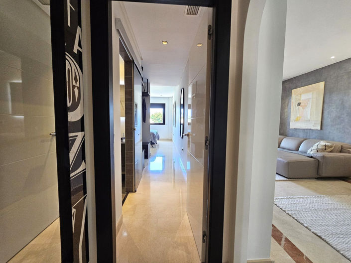 Image No.18-3 Bed Property for sale