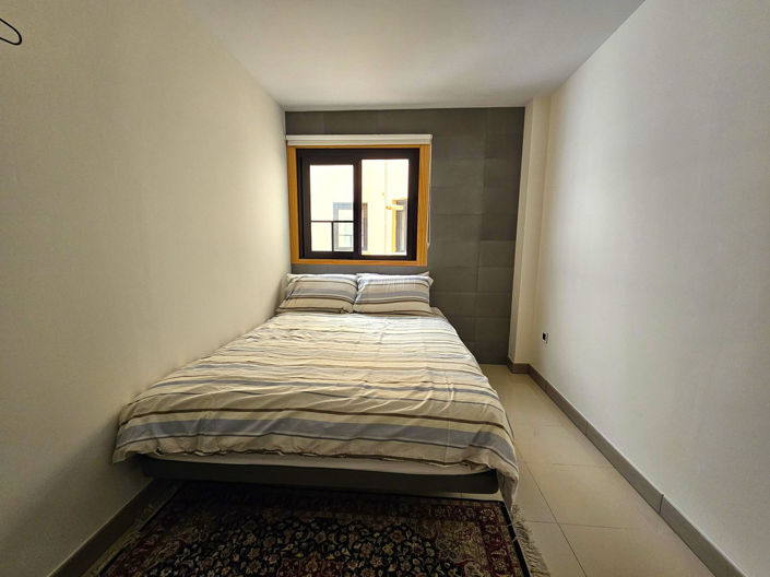 Image No.21-3 Bed Property for sale