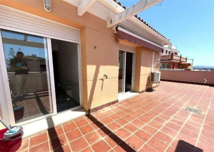 Image No.2-3 Bed Property for sale