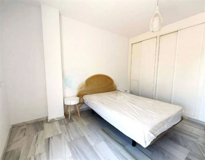 Image No.9-3 Bed Property for sale