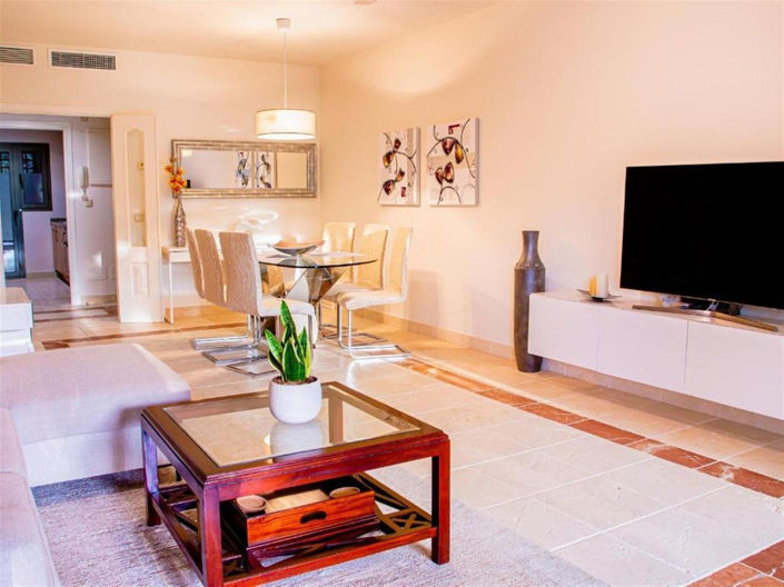 Image No.3-2 Bed Property for sale