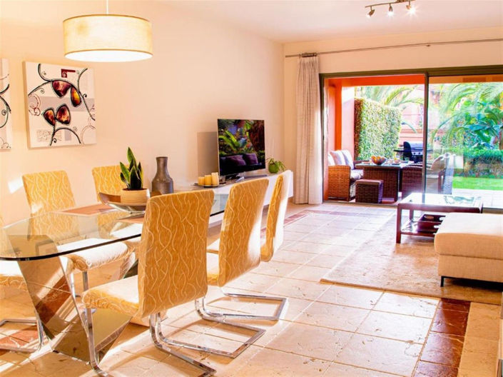 Image No.4-2 Bed Property for sale