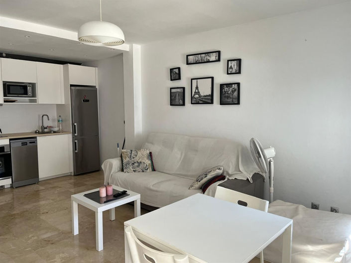 Image No.5-1 Bed Property for sale