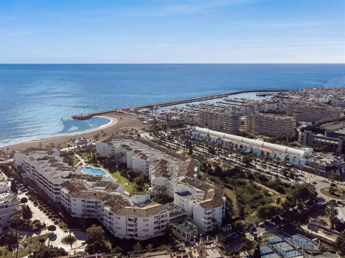 Image No.16-2 Bed Property for sale