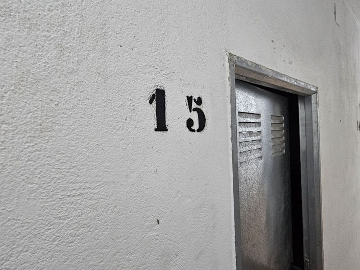 Image No.27-3 Bed Property for sale