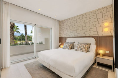 13-5fd73dea700db77384c091ca9818b1a9