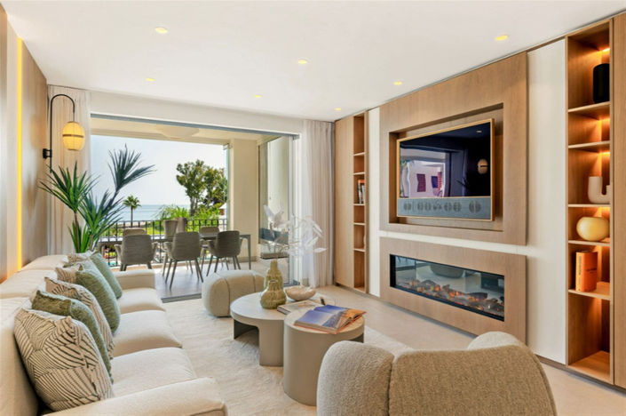 Image No.5-3 Bed Property for sale