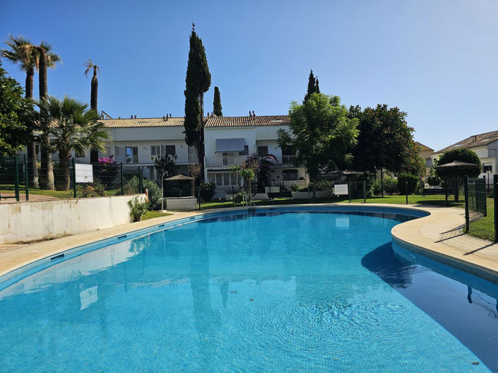 Image No.1-3 Bed Property for sale