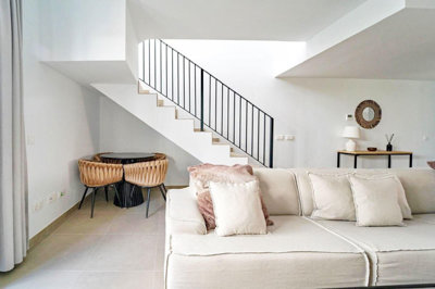 9-467d0cee5b725f3ef65f102a0c2e69c0