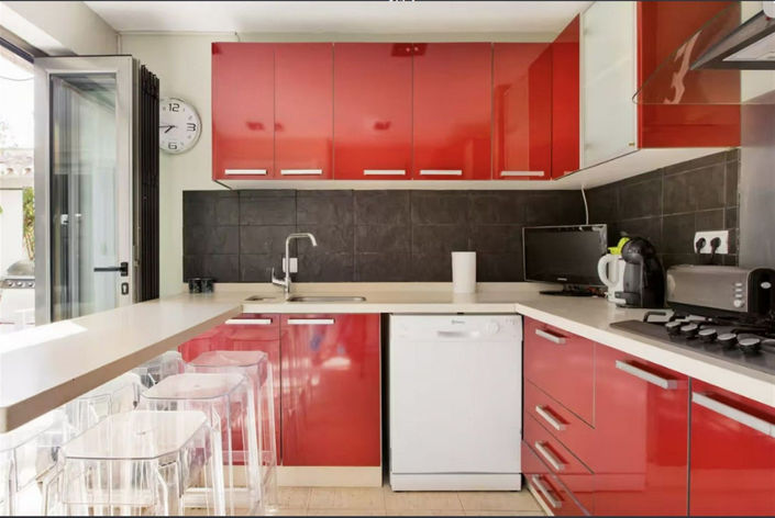 Image No.6-5 Bed Property for sale