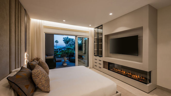 Image No.24-3 Bed Property for sale