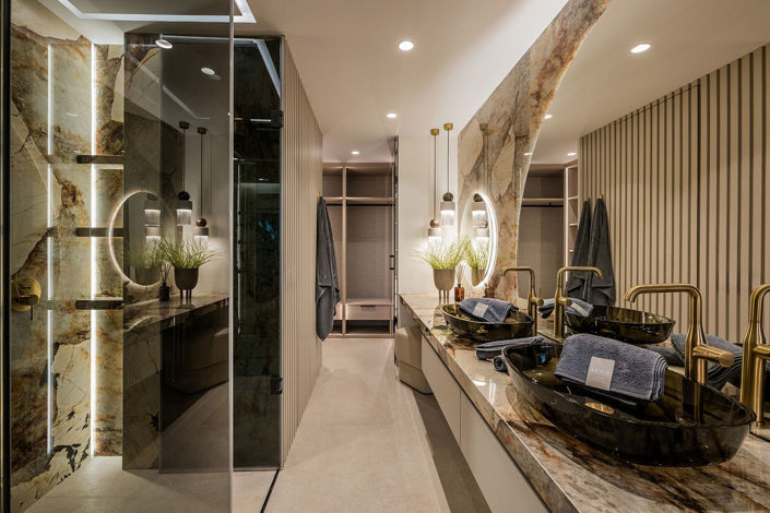 Image No.29-3 Bed Property for sale