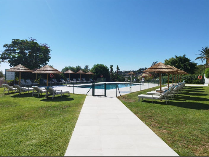 Image No.20-2 Bed Property for sale