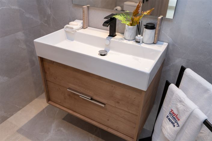 Image No.28-3 Bed Apartment for sale