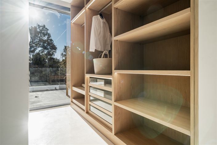 Image No.15-4 Bed Villa / Detached for sale