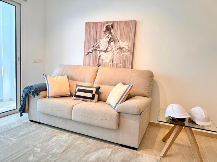 Image No.11-2 Bed Apartment for sale